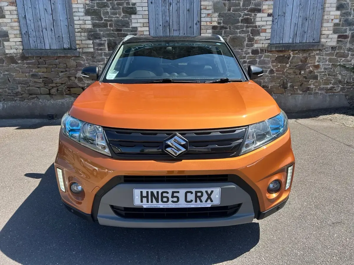 Used Suzuki Vitara SZ5 120 HP (88 kW) 2015 Orange SUV