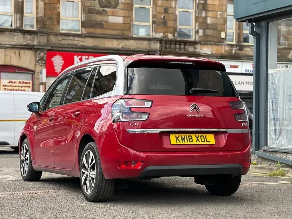 Gebraucht Citroën Grand C4 Picasso Flair 120 PS (88 kW) 2018 Rot Van / Kleinbus