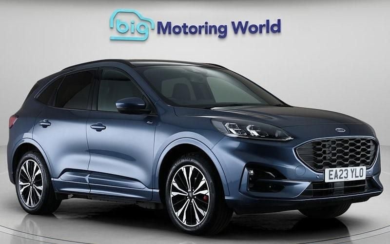 Second-hand Ford Kuga ST-Line X 224 CP (164 kW) 2023 SUV