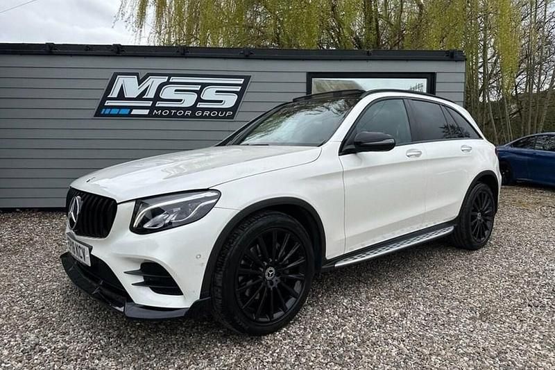 Used Mercedes GLC220 AMG Line Premium 170 HP (125 kW) 2018