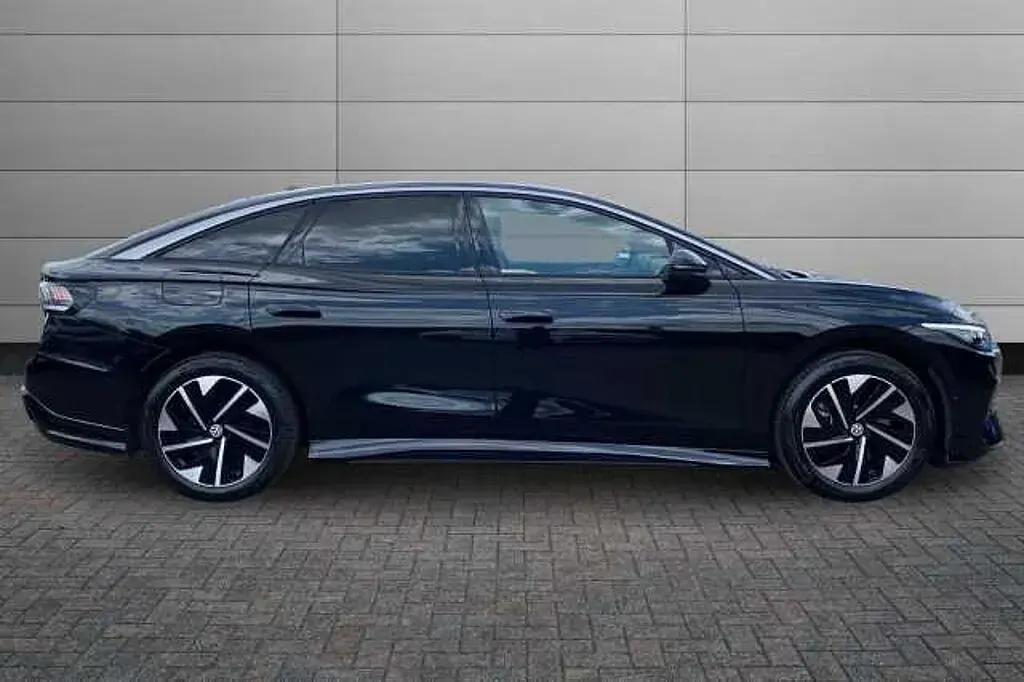 New VW ID.7 Pro 210 kW (286 HP) 2026 Grenadilla black Hatchback
