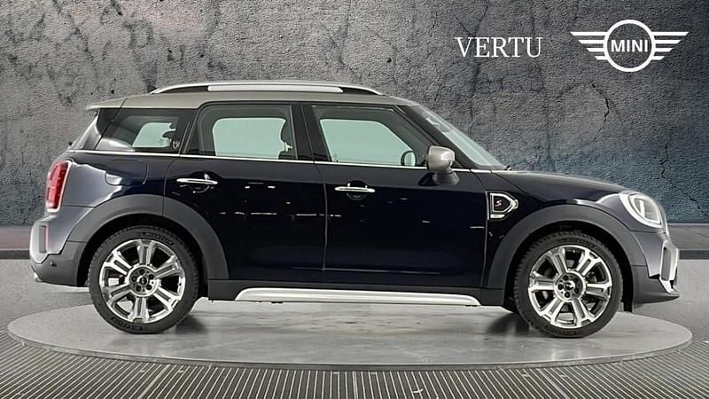 Usado Mini Cooper S Countryman Exclusive 176 HP (129 kW) 2022 Preto SUV