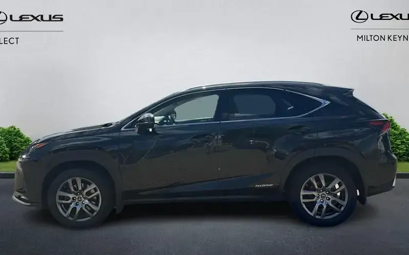 Used Lexus NX300h 197 HP (144 kW) 2019 Black SUV