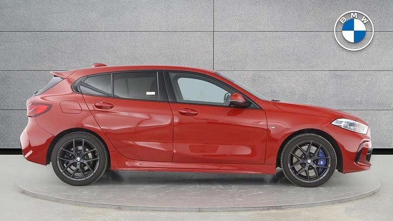 Used BMW 118 M Sport 136 HP (100 kW) 2023 Red Hatchback