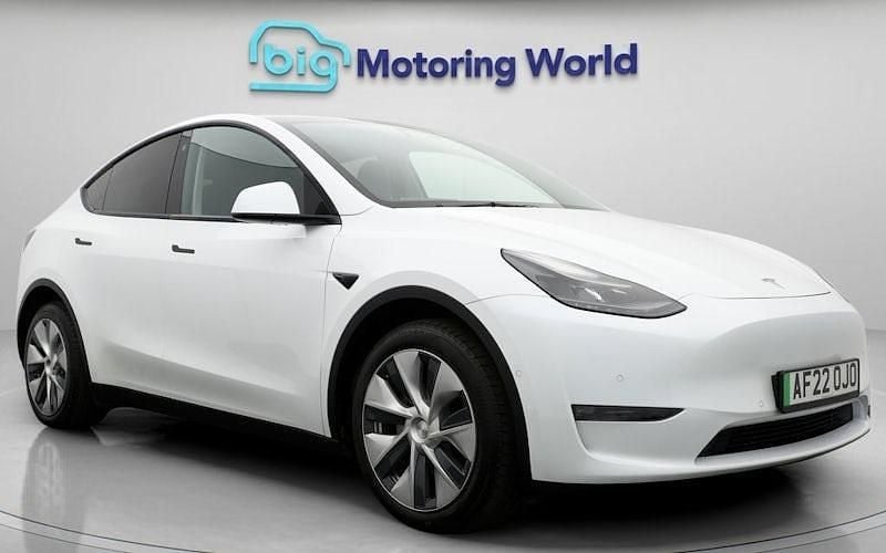 Used Tesla Model Y Long Range AWD 286 kW (389 HP) 2025 SUV