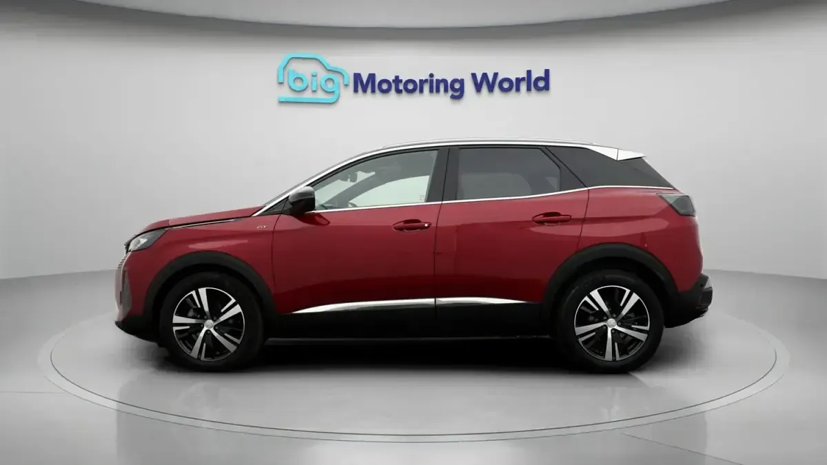 Gebraucht Peugeot 3008 GT 134 PS (98 kW) 2024 Rot SUV