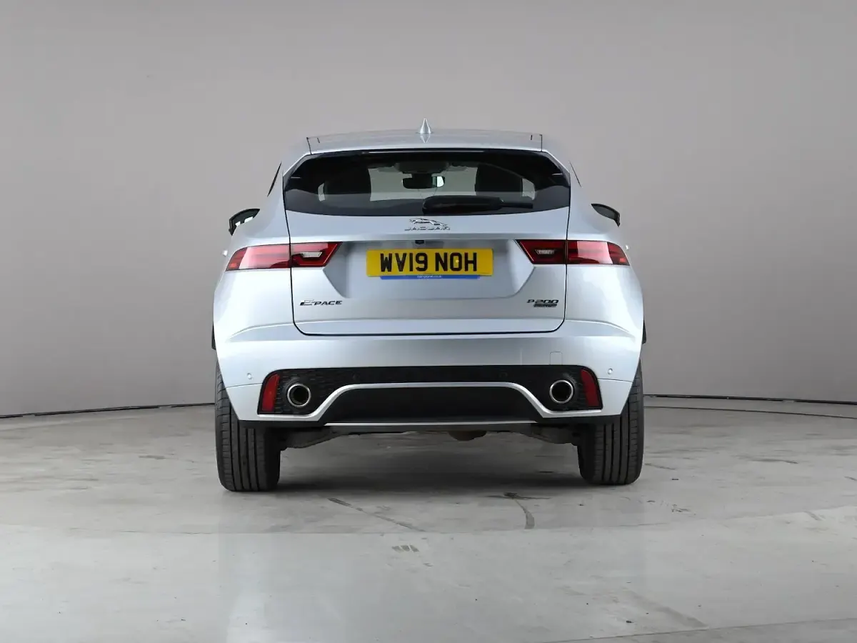 Used Jaguar E-Pace R-Dynamic 200 HP (147 kW) 2019 Silver SUV