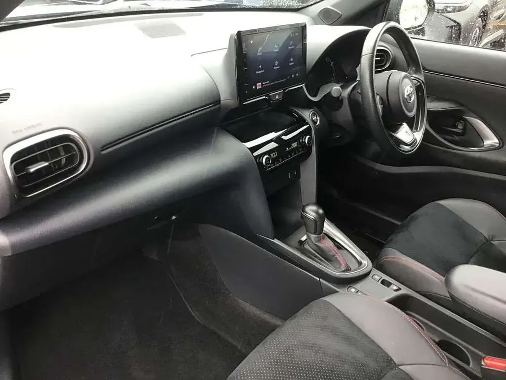 Used Toyota Yaris Cross Sport 113 HP (83 kW) 2023 Other SUV
