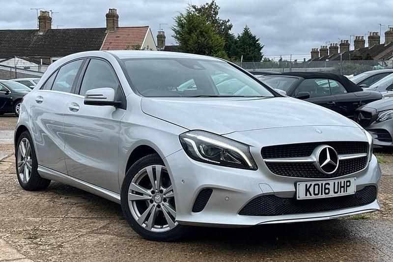 Silver Used 2016 Mercedes A180 Premium Hatchback | £5,788 (Super price) - Image 1/1