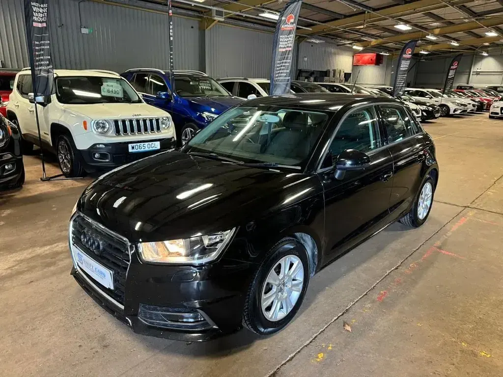 Used Audi A1 Sportback 116 HP (85 kW) 2015 Black Hatchback