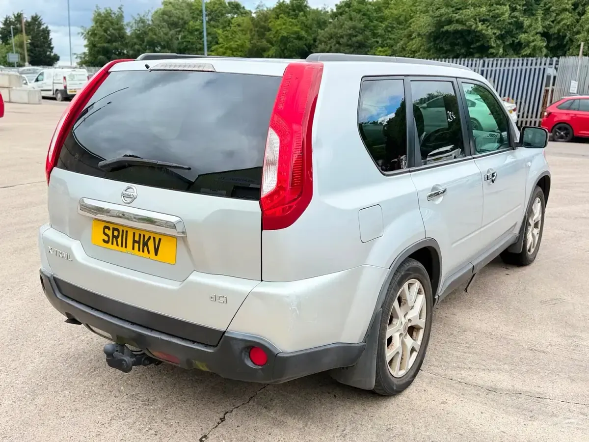 Used Nissan X-Trail Tekna 2011 Silver SUV