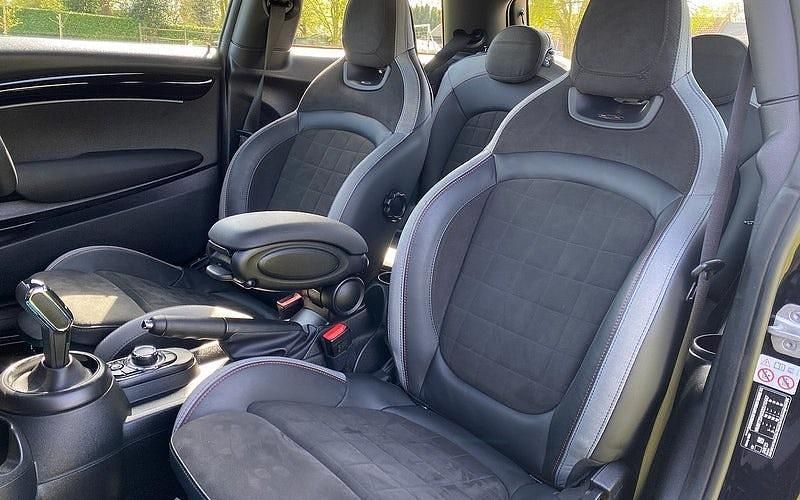 Used Mini John Cooper Works Hatch 231 HP (169 kW) 2022 Blue/black Hatchback