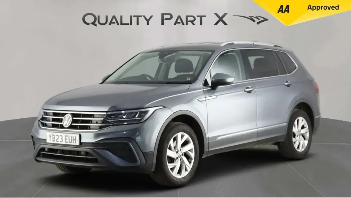 Used VW Tiguan Allspace S 150 HP (110 kW) 2023 Grey SUV