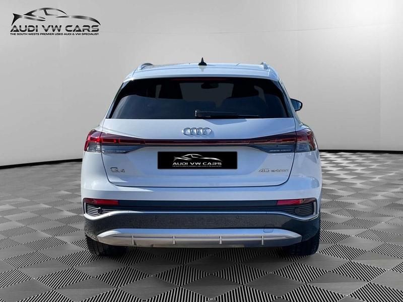 Used Audi Q4 e-tron S-Line 150 kW (204 HP) 2021 White SUV