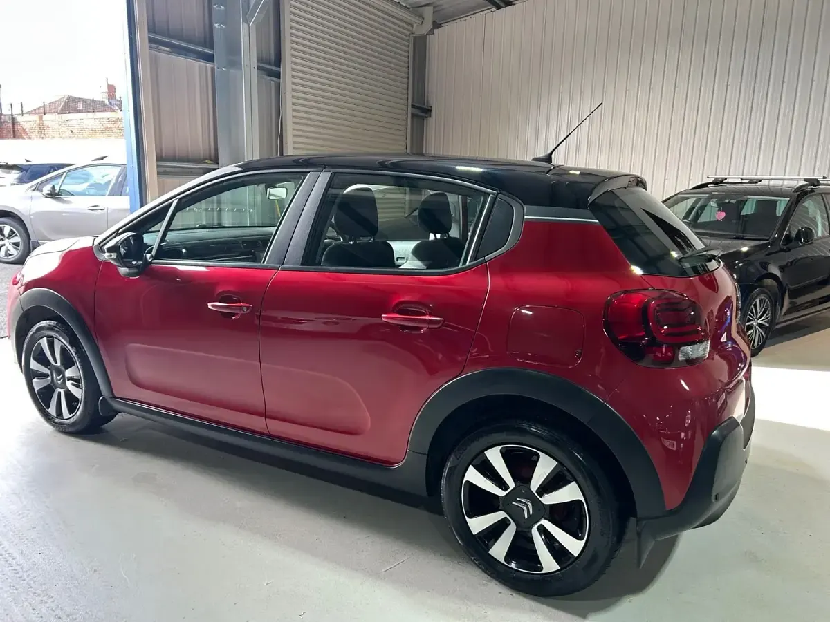 Used Citroën C3 Feel 110 HP (80 kW) 2017 Red Hatchback