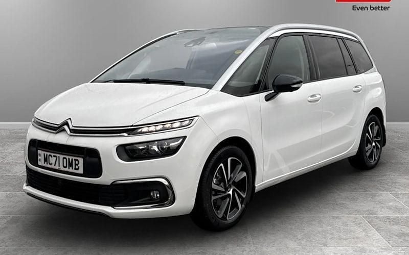 Used Citroën C4 SpaceTourer Shine 131 HP (96 kW) 2022 MPV