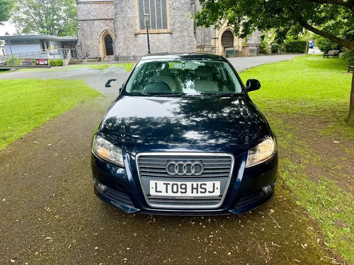 Used Audi A3 102 HP (75 kW) 2009 Blue Hatchback