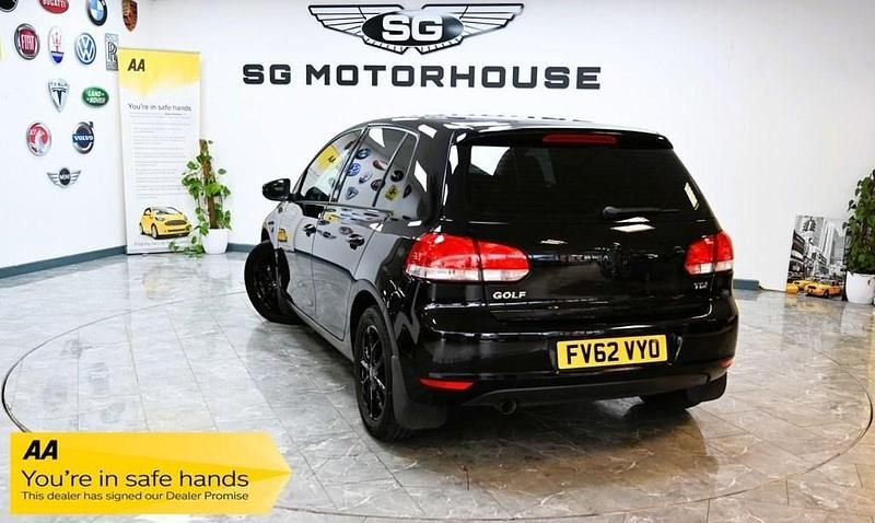 Used VW Golf VII Match 105 HP (77 kW) 2012 Black Hatchback