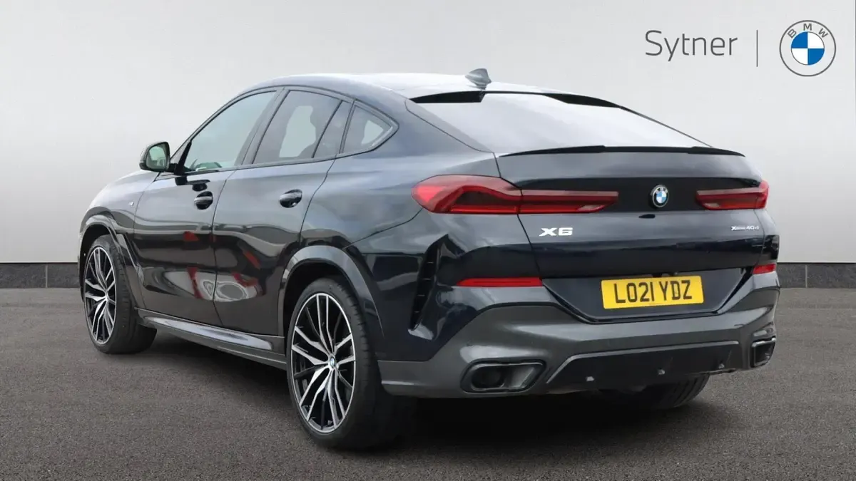 Used BMW X6 M Sport 335 HP (246 kW) 2021 Black SUV