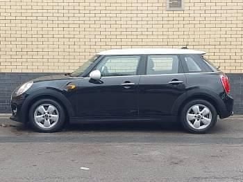 Used Mini Cooper D 116 HP (85 kW) 2015 Black Hatchback