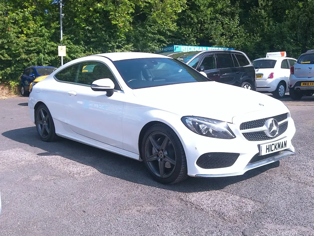 Used Mercedes C220 AMG line 170 HP (125 kW) 2017 White Coupe