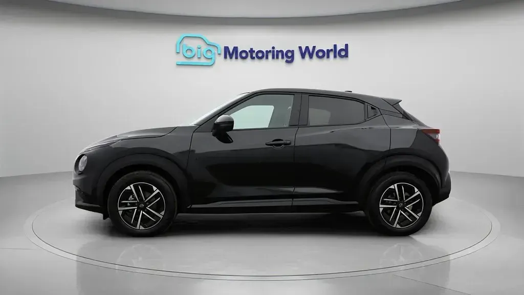 Używany Nissan Juke N-Connecta 143 KM (105 kW) 2025 Czarny SUV