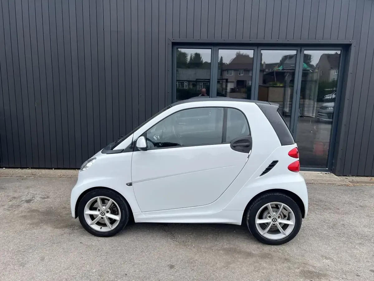 Used Smart ForTwo Coupé Edition #1 2013 White Coupe
