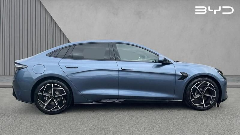 Used BYD Seal Design 229 kW (312 HP) 2025 Metallic  atlantis grey