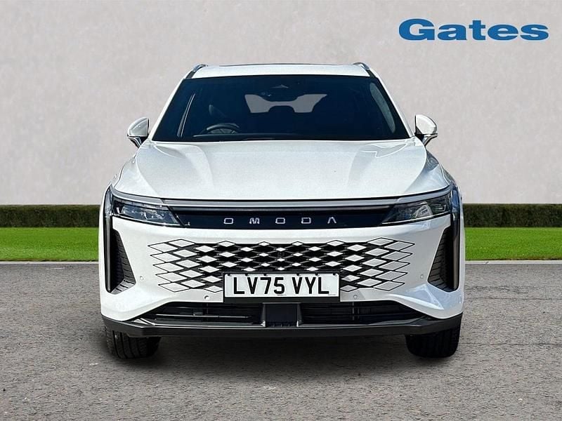 New Omoda 9 2026 White SUV