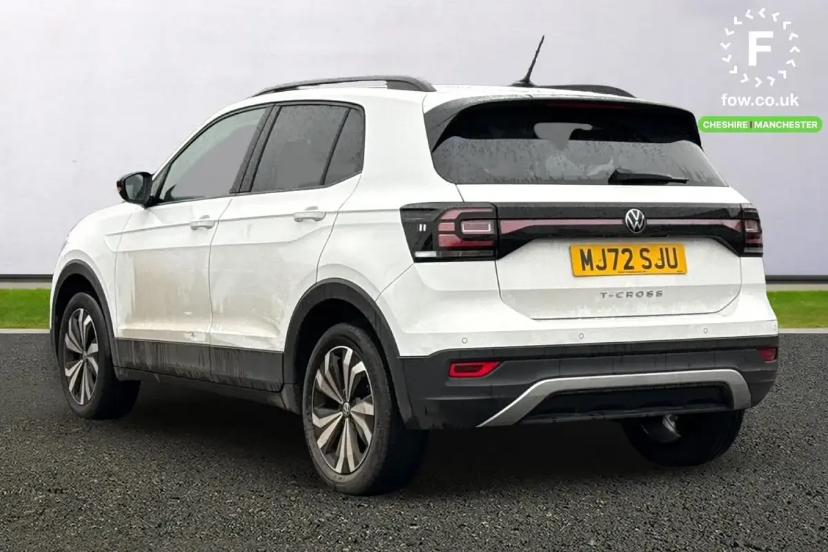 Usado VW T-Cross Black Edition 110 CV (80 kW) 2022 Blanco SUV