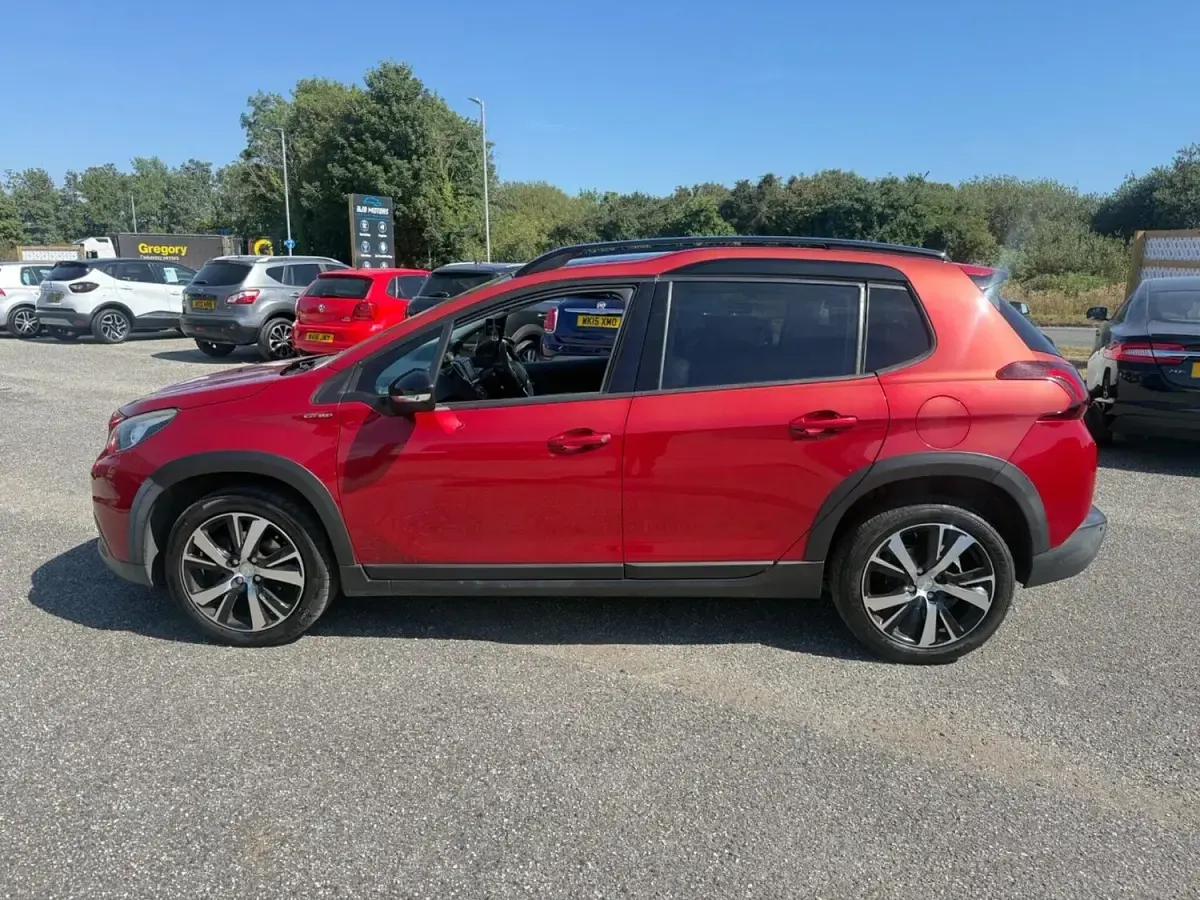 Used Peugeot 2008 GT-line 130 HP (95 kW) 2017 Red SUV