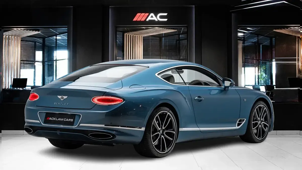 Used Bentley Continental 635 HP (467 kW) 2018 Blue Coupe