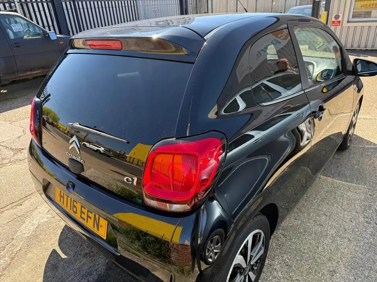 Used Citroën C1 Flair 82 HP (60 kW) 2016 Black Hatchback