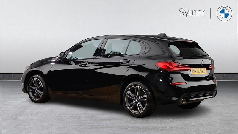 Used BMW 118 Sport Line 134 HP (98 kW) 2023 Black Hatchback