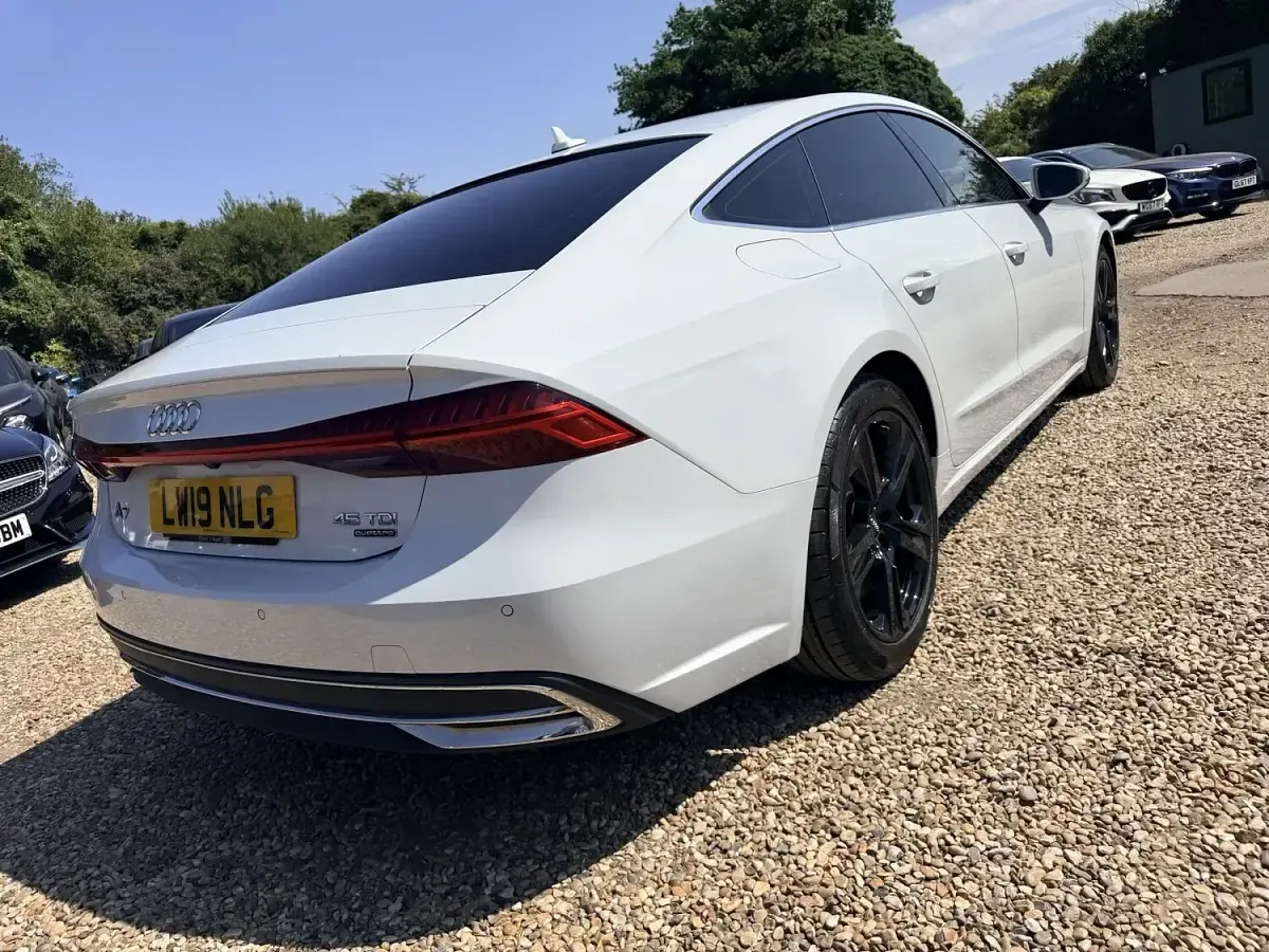 Used Audi A7 Sportback Sport 2019 White Hatchback