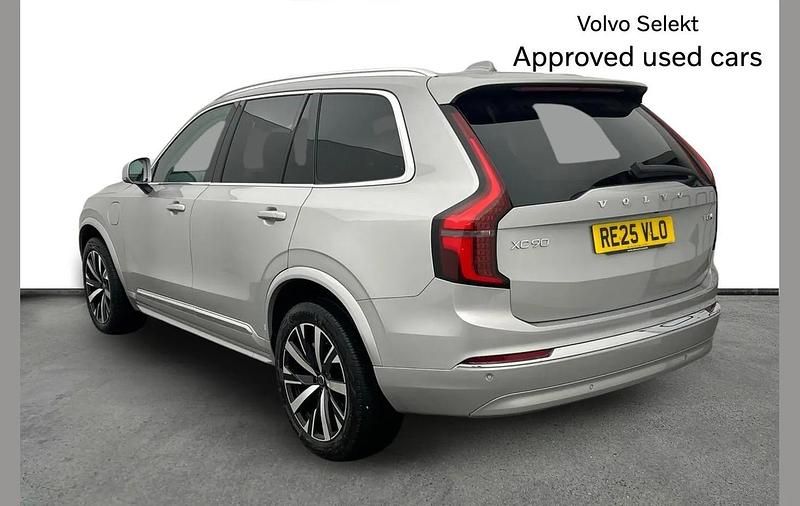 Used Volvo XC90 Core 455 HP (334 kW) 2025 Silver SUV