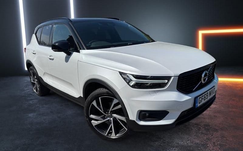 Used Volvo XC40 R-Design Pro 190 HP (139 kW) 2020 SUV