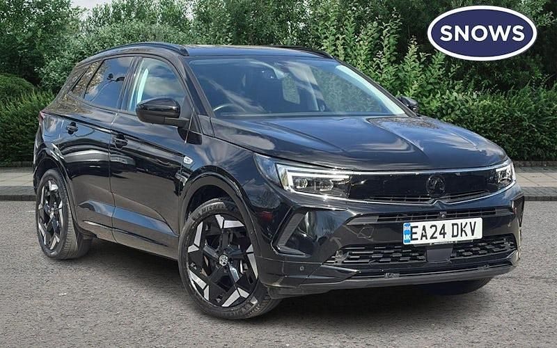 Used Vauxhall Grandland X GSe 300 HP (220 kW) 2023 Black SUV