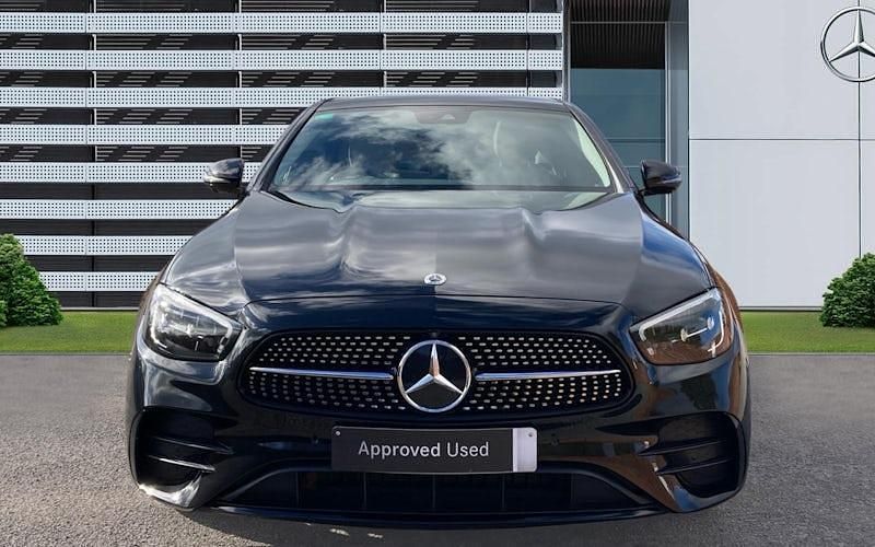 Used Mercedes E200 AMG line 197 HP (144 kW) 2023 Sedan