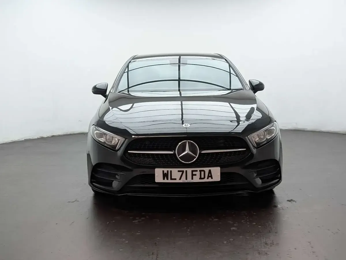 Used Mercedes A200 Executive 163 HP (119 kW) 2021 Black Hatchback
