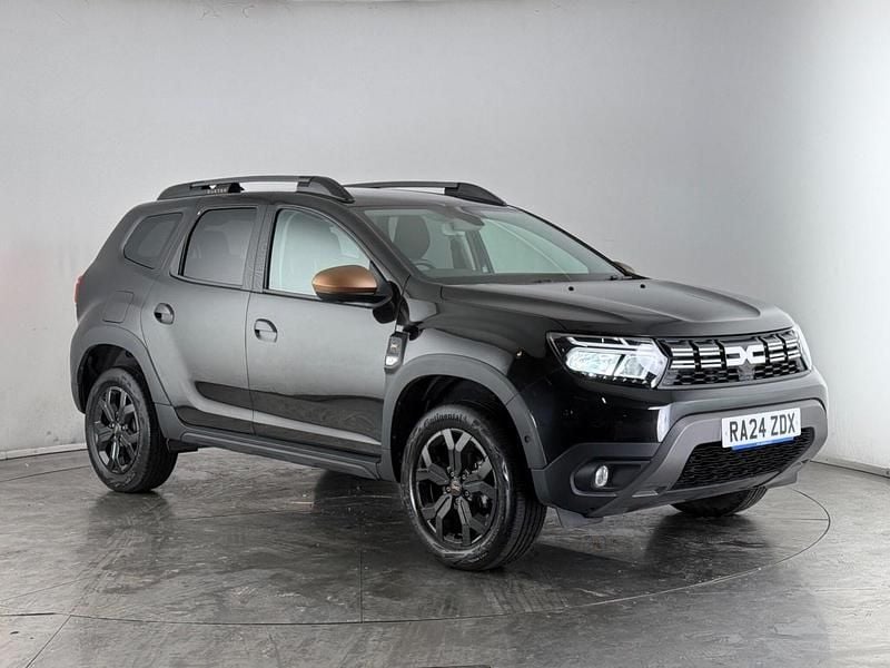 Black Used 2024 Dacia Duster Extreme Hatchback | £18,600 (Fair price) - Image 1/3