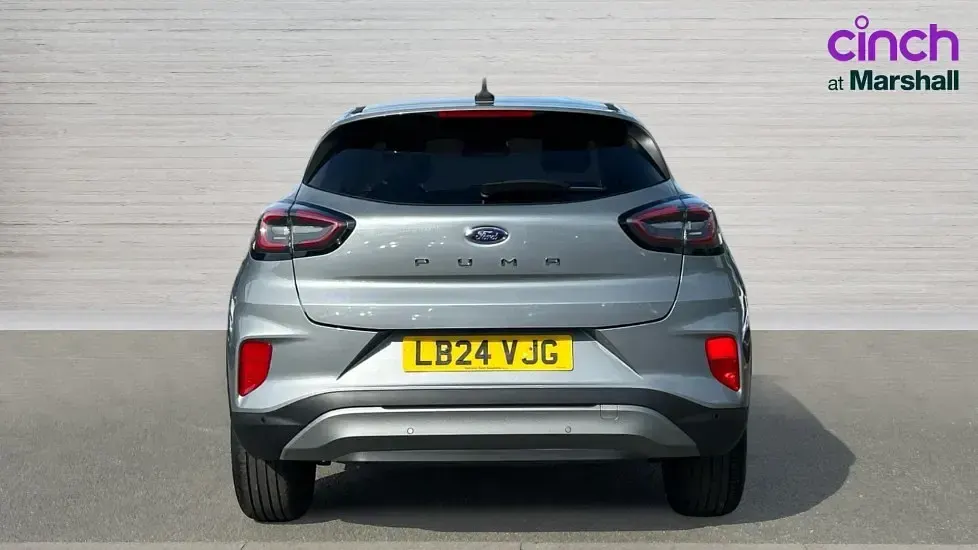 Usado Ford Puma Titanium 125 HP (91 kW) 2024 Prateado SUV