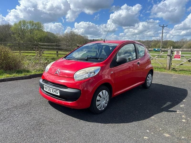 Begagnad Citroën C1 68 HK (50 kW) 2008 Röd Halvkombi