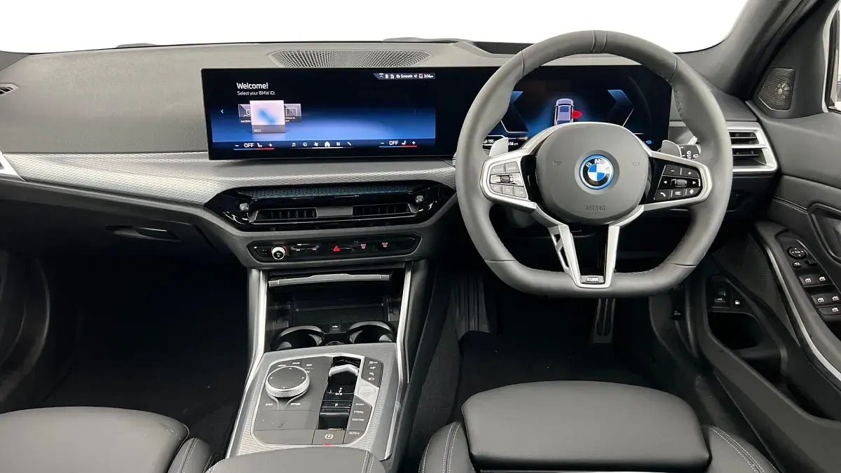 Used BMW 330 M Sport 288 HP (211 kW) 2025 Grey Estate