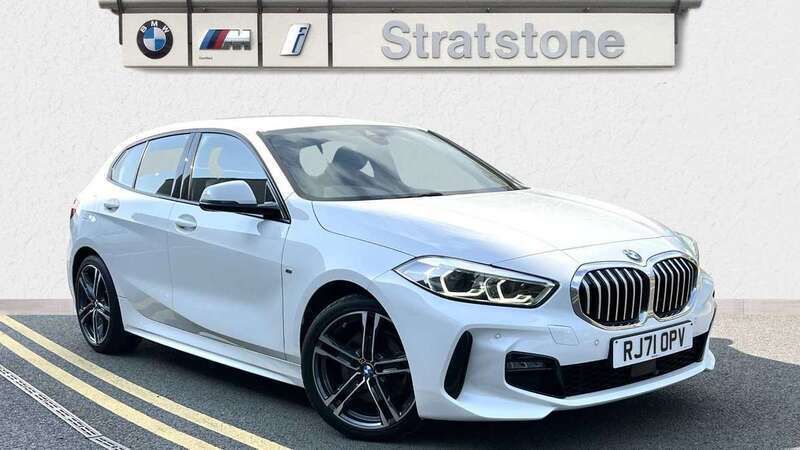 Used BMW 118 M Sport 134 HP (98 kW) 2022 White Hatchback