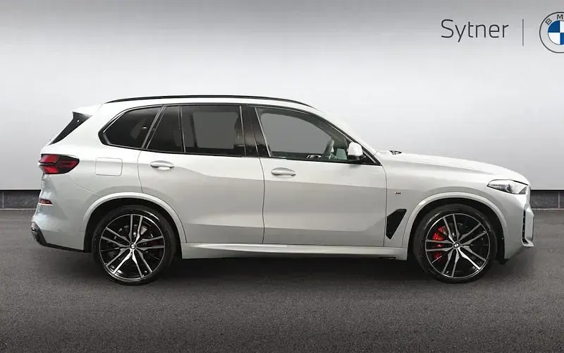 New BMW X5 M Sport 489 HP (359 kW) 2026 SUV