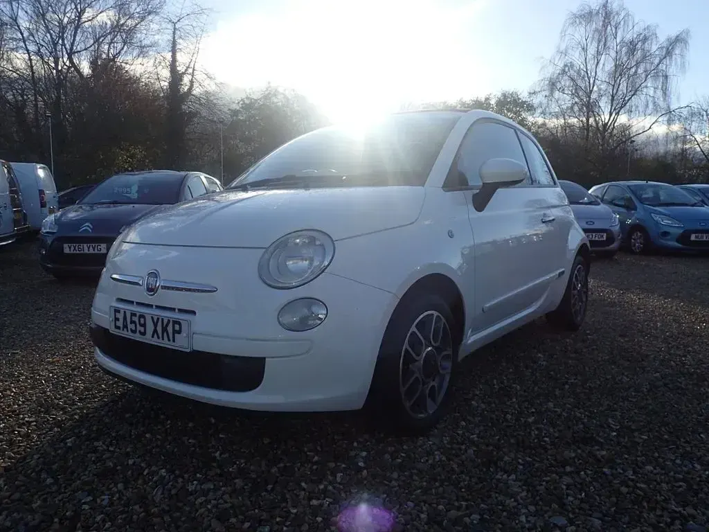 Begagnad Fiat 500C Pop 69 HK (50 kW) 2009 Vit Cab