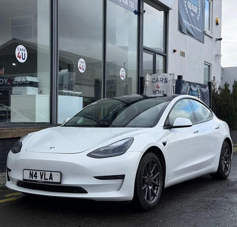 Used Tesla Model 3 Long Range AWD 366 kW (498 HP) 2020 White Sedan