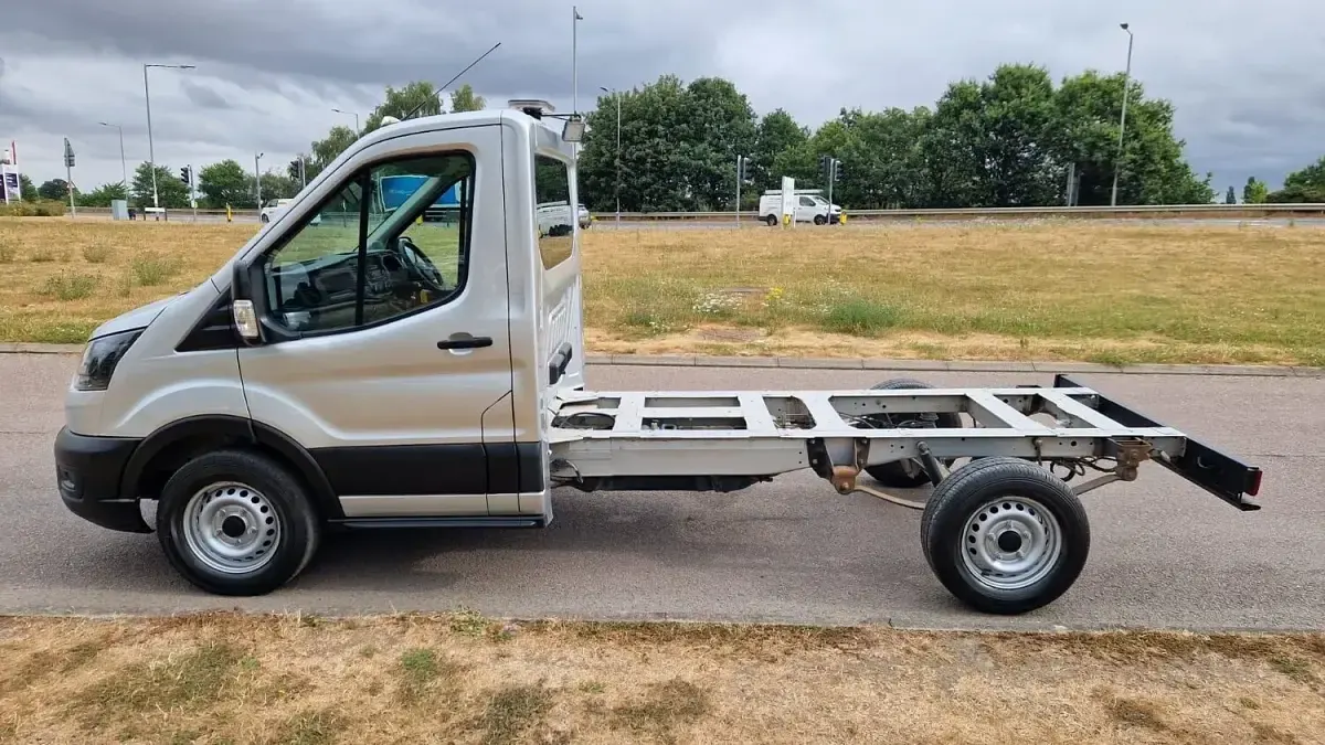 Used Ford Transit 130 HP (95 kW) 2021 Silver Van