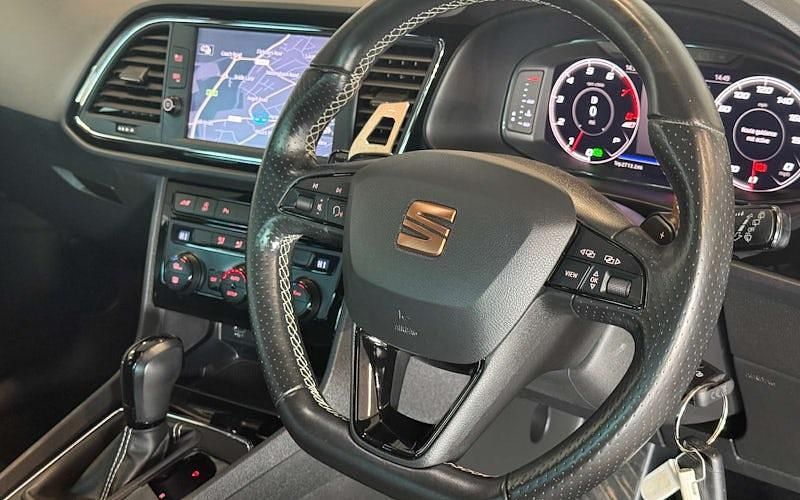 Used Seat Leon CUPRA 290 HP (213 kW) 2020 Hatchback